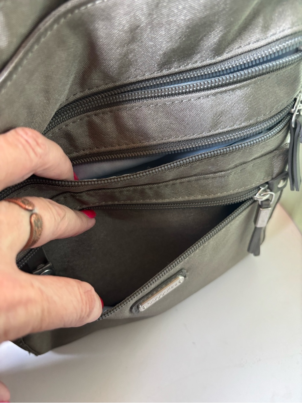 BAGGALLINI Gray Crossbody Organizer Bag, Matching RFID Wristlet - Picture 6 of 8